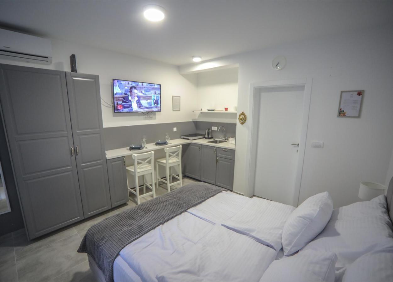 Code Srebrno Jezero Apartment Veliko Gradište Exterior foto